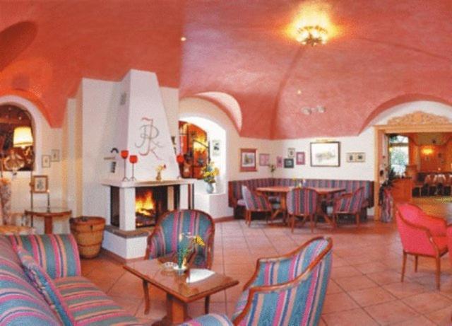 סנט מרטין אם טננגבריגה Wohlfuehlresort Und Feriengut Martinerhof מראה חיצוני תמונה