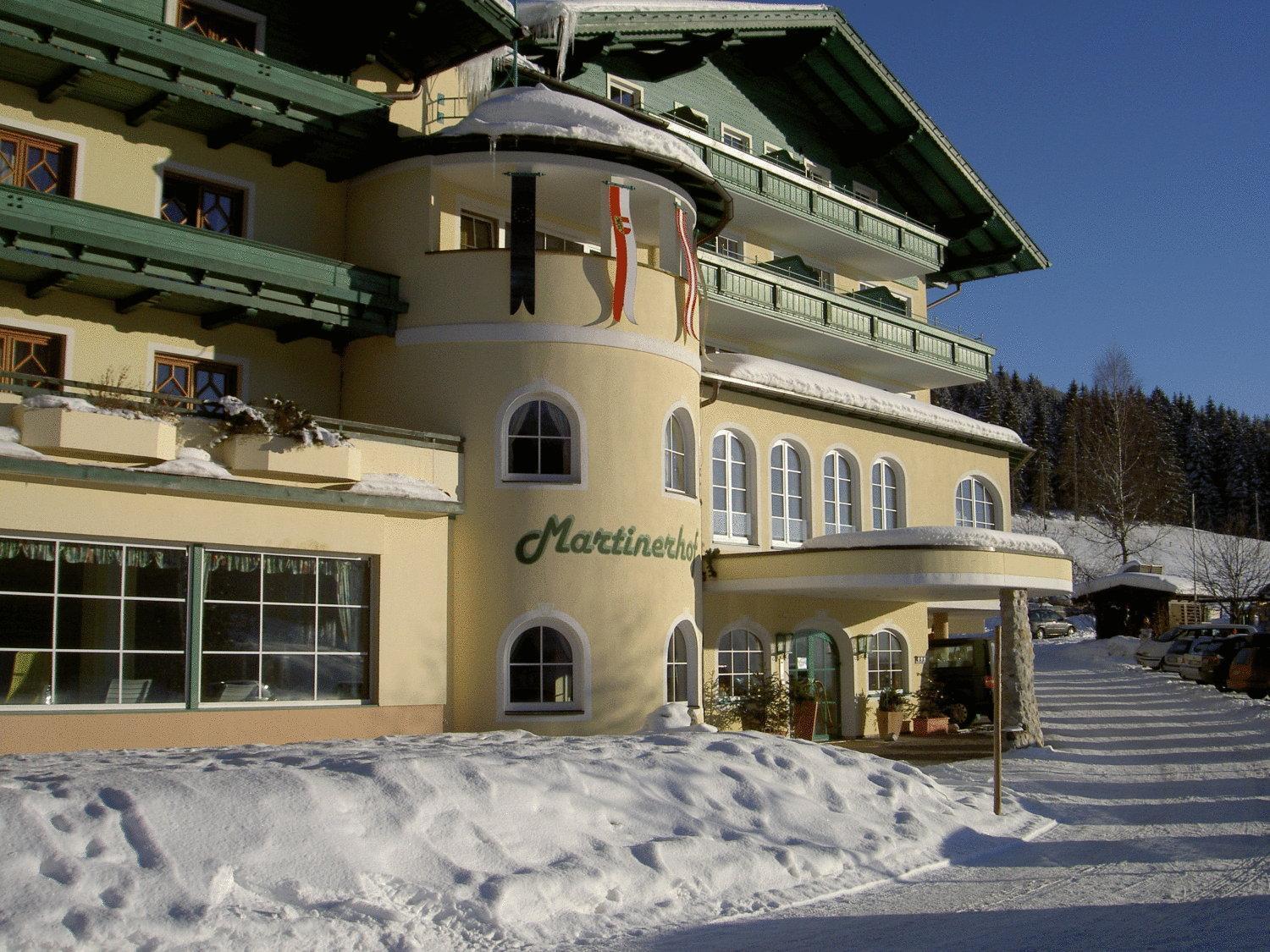 סנט מרטין אם טננגבריגה Wohlfuehlresort Und Feriengut Martinerhof מראה חיצוני תמונה