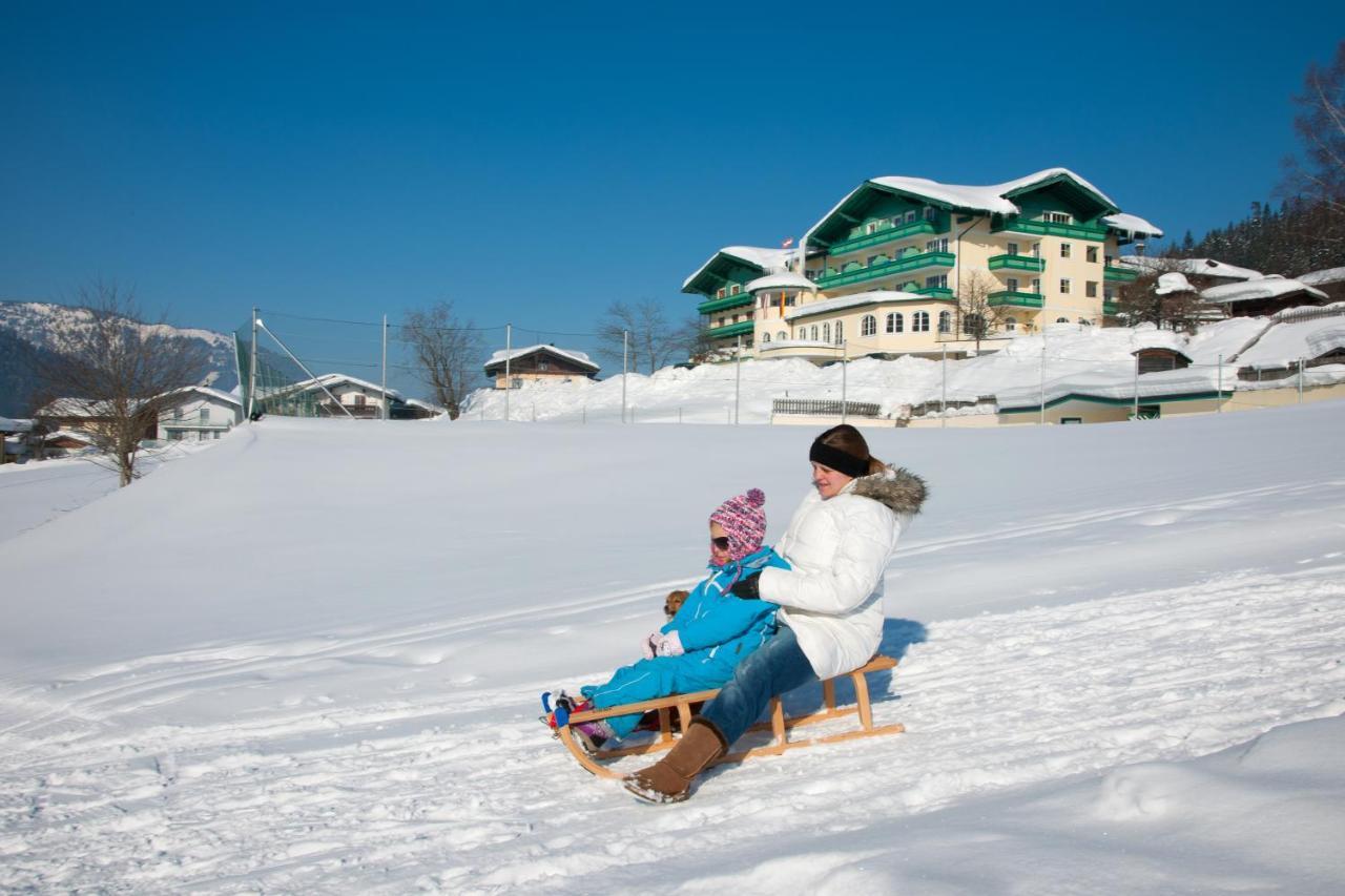 סנט מרטין אם טננגבריגה Wohlfuehlresort Und Feriengut Martinerhof מראה חיצוני תמונה