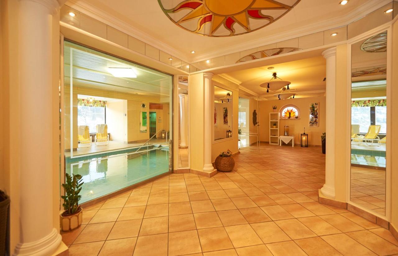 סנט מרטין אם טננגבריגה Wohlfuehlresort Und Feriengut Martinerhof מראה חיצוני תמונה