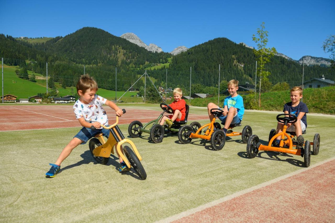 סנט מרטין אם טננגבריגה Wohlfuehlresort Und Feriengut Martinerhof מראה חיצוני תמונה